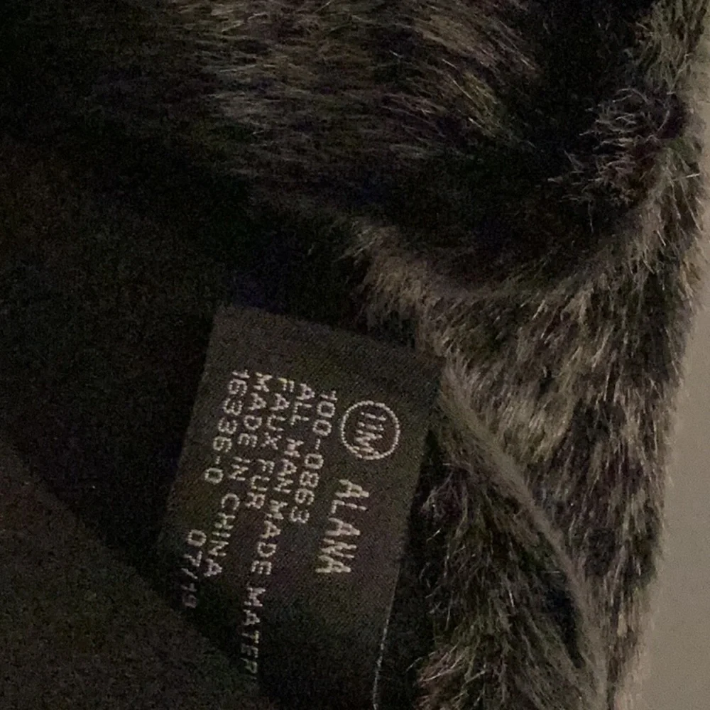 Totes Women's Winter & Rain Boots - Black and White - Picture 10 of 12